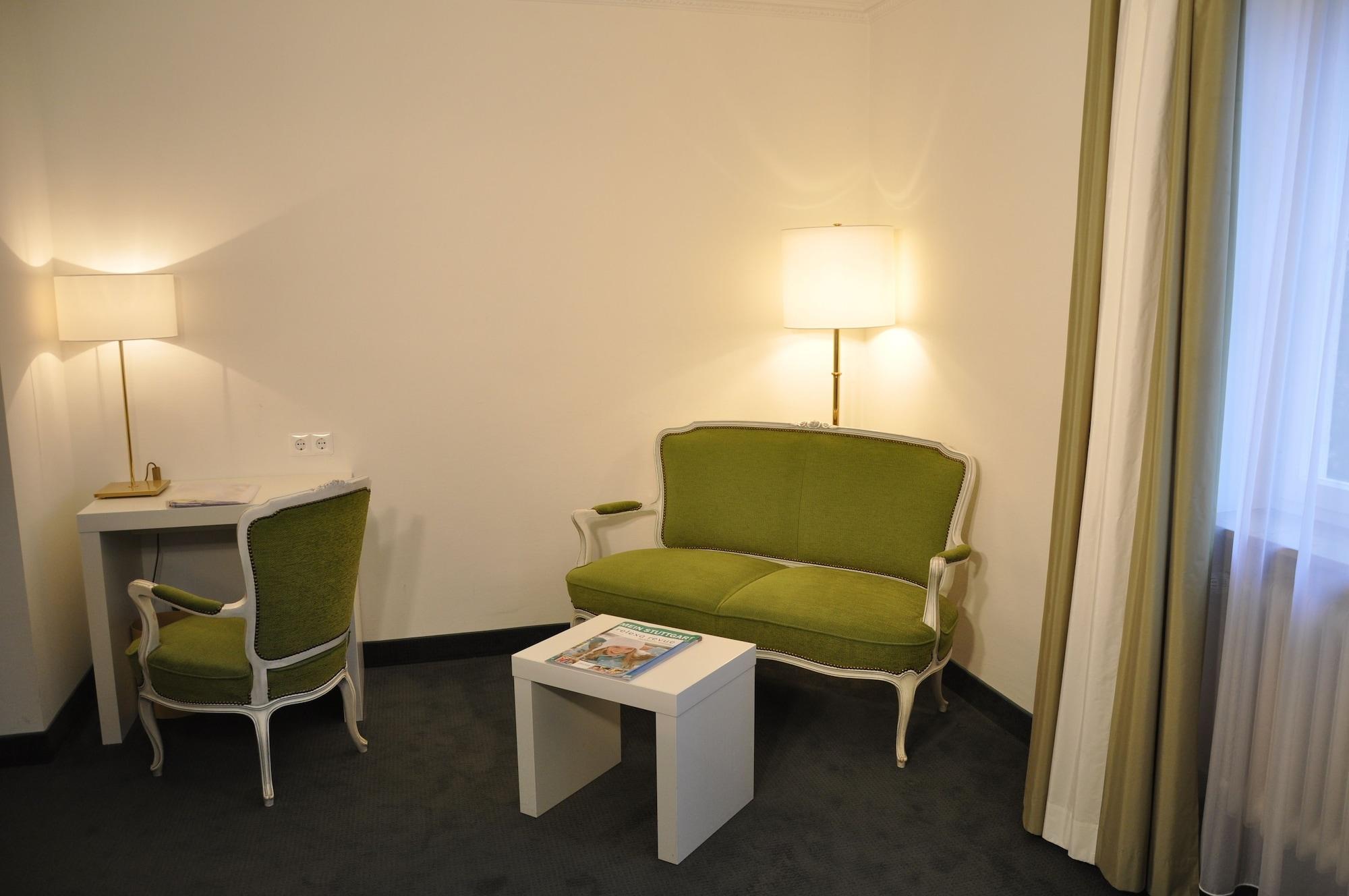Relexa Waldhotel Schatten Stuttgart Bagian luar foto