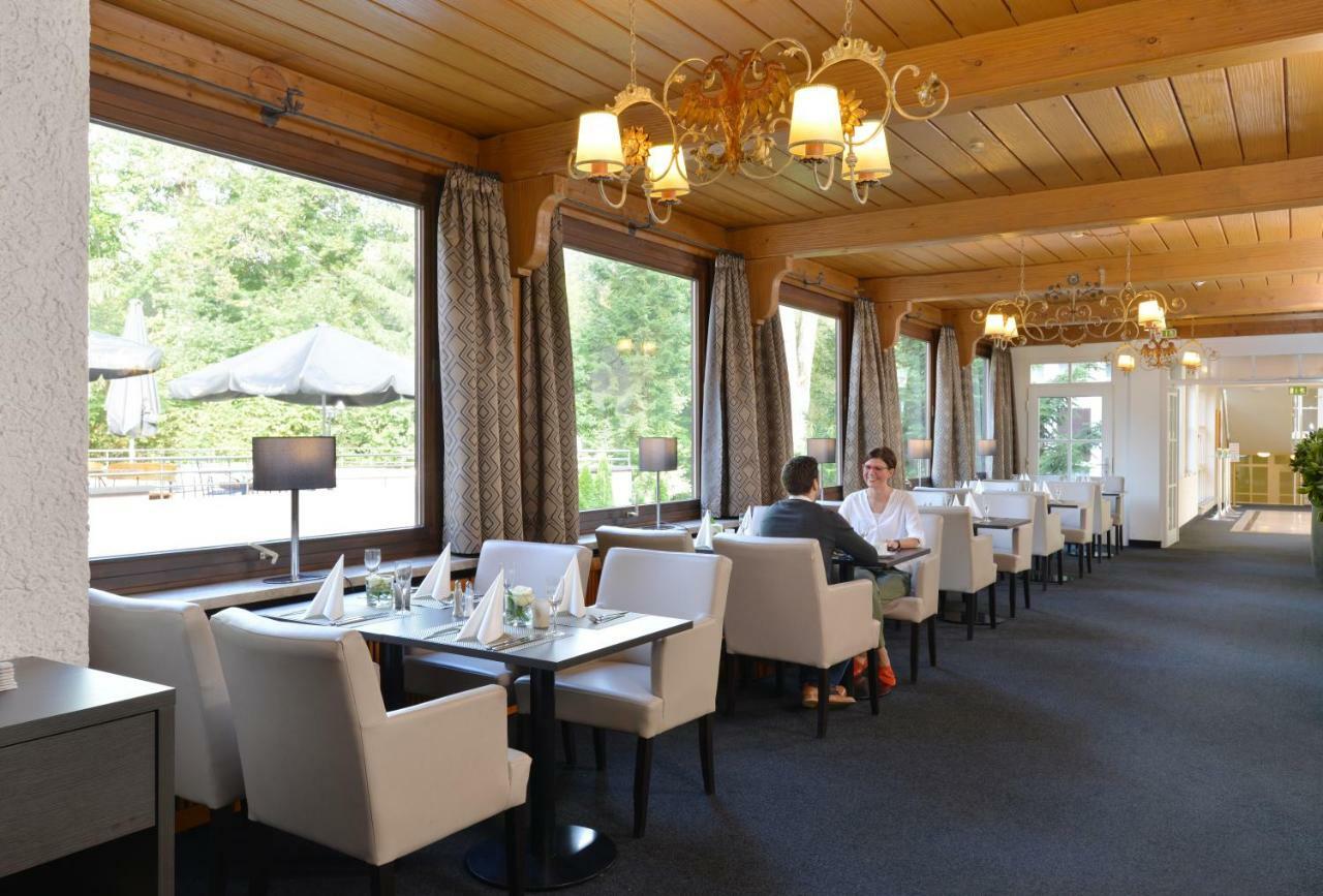 Relexa Waldhotel Schatten Stuttgart Bagian luar foto