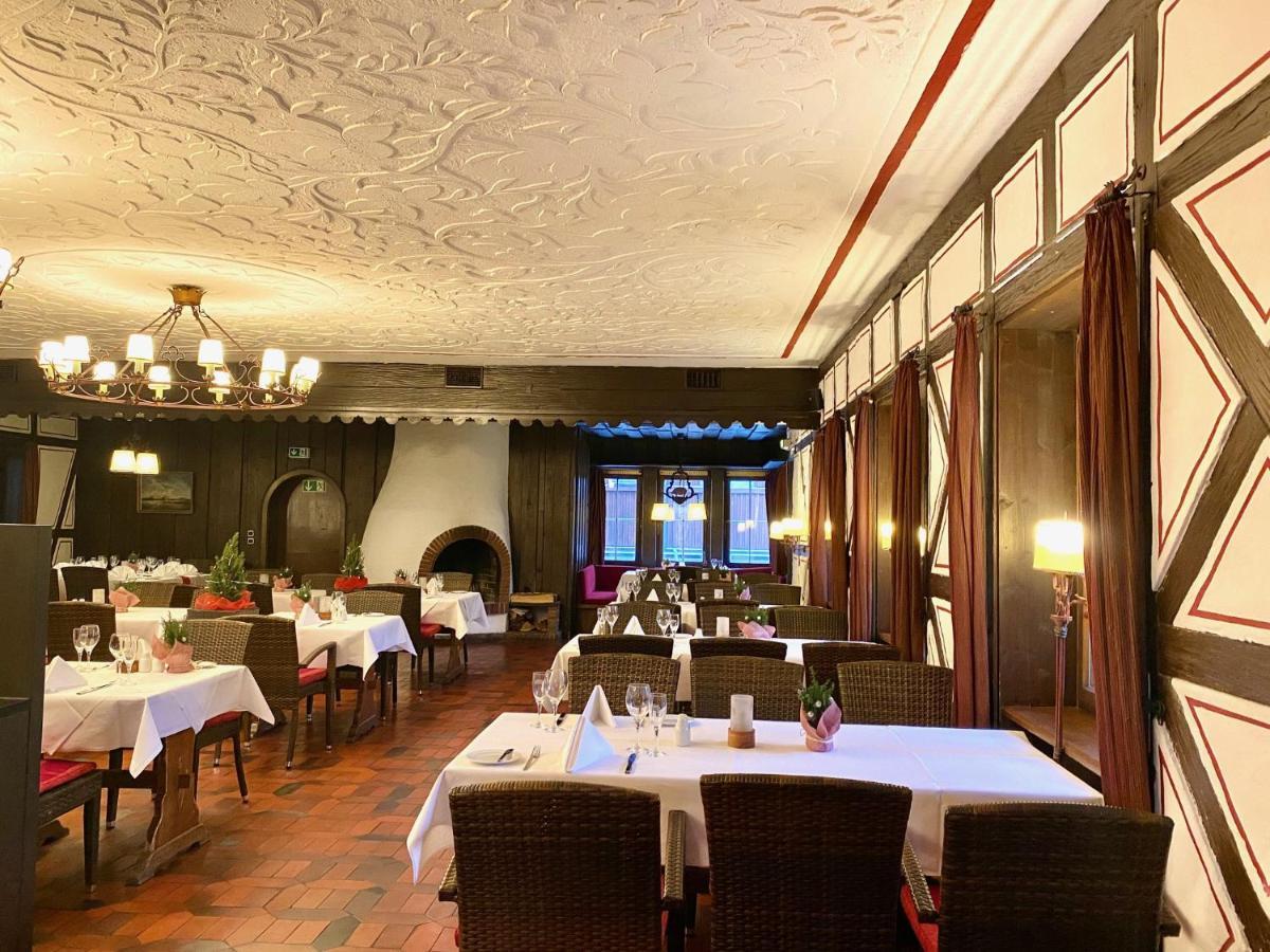 Relexa Waldhotel Schatten Stuttgart Bagian luar foto